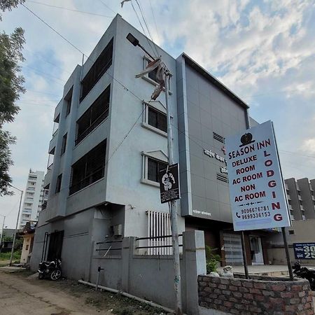 Hotel O Dhanori Pune Formerly Season Inn Dāpuri エクステリア 写真